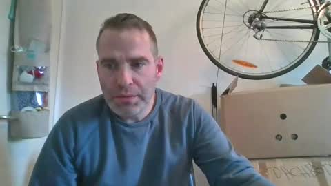 idontknowwhy1 online show from 12/20/24, 11:43