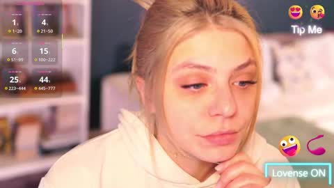 Little Flower online show from 10/30/25, 04:30