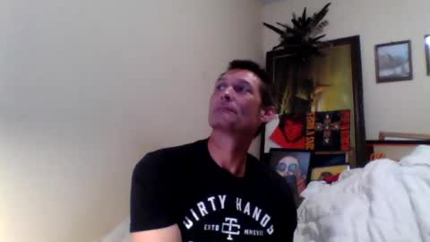 Snapshot of ifoundthegspot chatting on 06/14/26, 09:33 Darthmark420 online show from 06/14/26, 09:33