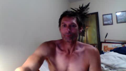Snapshot of ifoundthegspot chatting on 08/04/26, 06:16 Darthmark420 online show from 08/04/26, 06:16