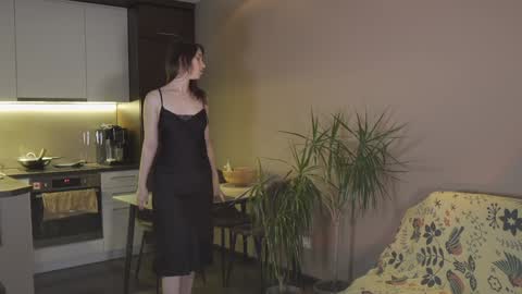 Snapshot of ifyouleave chatting on 01/20/25, 05:06 Belle online show from 01/20/25, 05:06