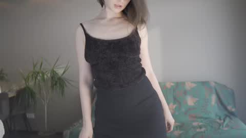 Snapshot of ifyouleave chatting on 02/22/25, 01:35 Belle online show from 02/22/25, 01:35