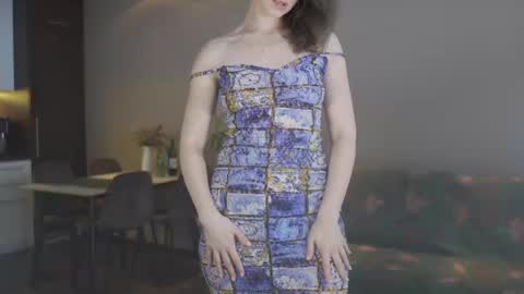 Snapshot of ifyouleave chatting on 03/01/25, 12:45 Belle online show from 03/01/25, 12:45