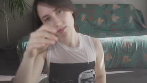 Snapshot of ifyouleave chatting on 03/07/25, 11:18 Belle online show from 03/07/25, 11:18