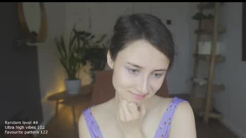 Snapshot of ifyouleave chatting on 10/24/25, 11:28 Belle online show from 10/24/25, 11:28