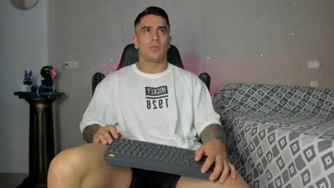 Igor scott online show from 01/07/25, 01:59