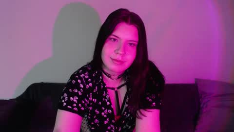 Vella online show from 09/15/25, 12:32