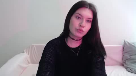 Vella online show from 09/30/25, 10:20