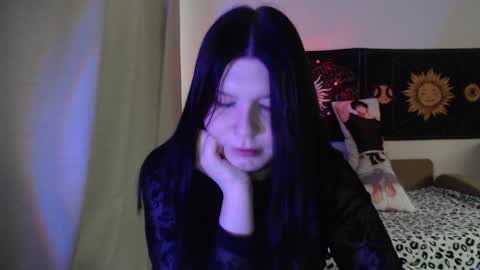 Vella online show from 04/09/26, 03:17