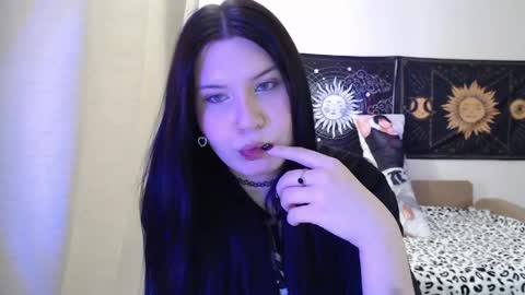 Vella online show from 04/13/26, 12:21