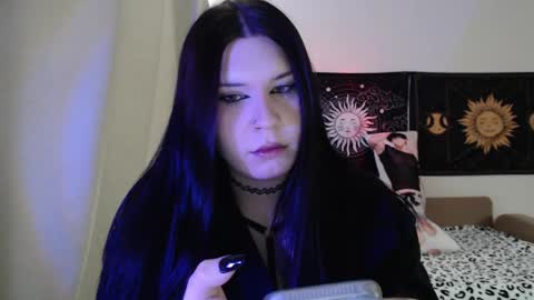 Snapshot of iintimate_flesh chatting on 05/11/26, 12:00 Vella online show from 05/11/26, 12:00