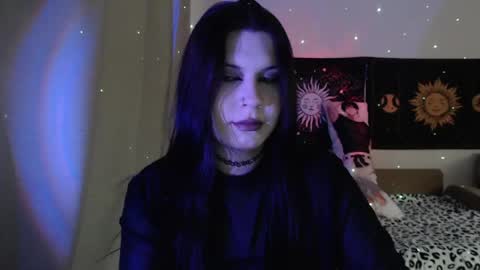 Snapshot of iintimate_flesh chatting on 05/27/26, 05:43 Vella online show from 05/27/26, 05:43