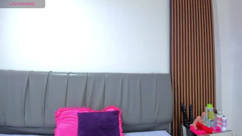 Snapshot of iisabella_noa chatting on 07/21/26, 12:51 Isabella online show from 07/21/26, 12:51
