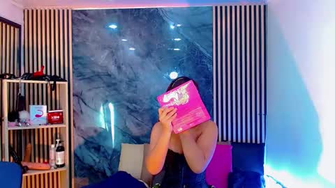 Snapshot of iisalombardi chatting on 11/01/25, 03:52 iisalombardi online show from 11/01/25, 03:52