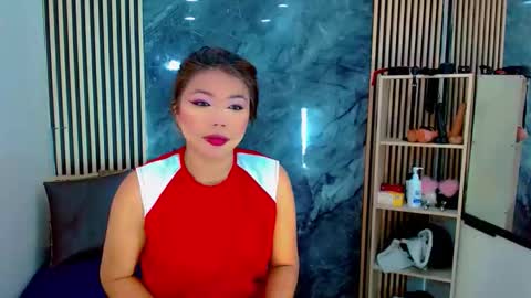 Snapshot of iisalombardi chatting on 11/11/25, 03:50 iisalombardi online show from 11/11/25, 03:50