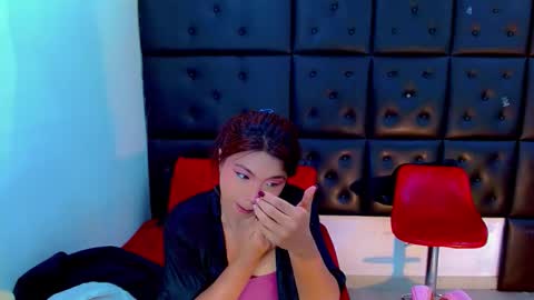 Snapshot of iisalombardi chatting on 02/28/26, 03:29 iisalombardi online show from 02/28/26, 03:29