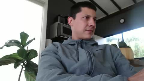 ijustjerk online show from 12/01/24, 09:48