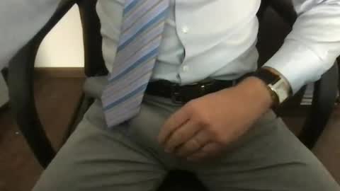 ikeresba online show from 11/10/25, 09:52