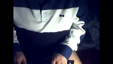 ikissuuuu online show from 12/04/25, 04:16