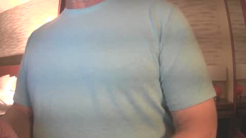 il_undercover online show from 02/04/25, 03:44