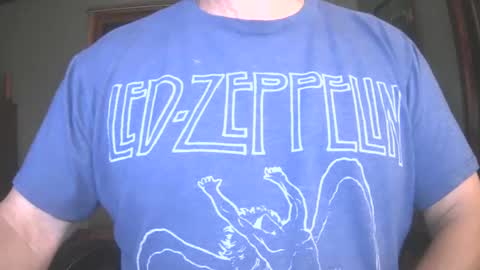 il_undercover online show from 09/15/25, 10:48