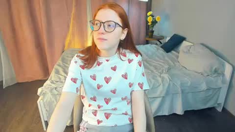 Snapshot of ilanacruice chatting on 04/30/26, 07:42 Ilana online show from 04/30/26, 07:42