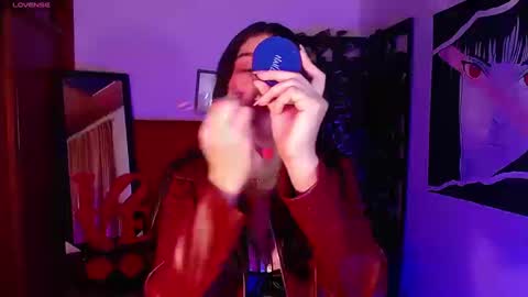 ilayra_smith online show from 09/10/25, 08:31