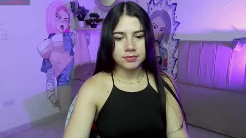 ilayra_smith online show from 12/01/25, 08:25