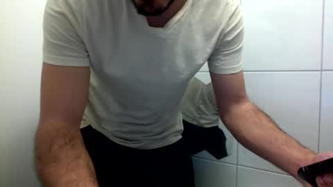 Snapshot of ilcaponero chatting on 03/16/26, 10:47 ilcaponero online show from 03/16/26, 10:47