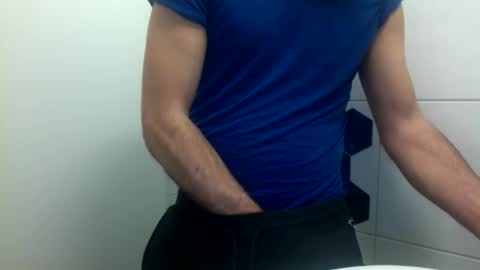 Snapshot of ilcaponero chatting on 03/26/26, 11:10 ilcaponero online show from 03/26/26, 11:10