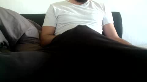 Snapshot of ilcaponero chatting on 04/06/26, 10:38 ilcaponero online show from 04/06/26, 10:38