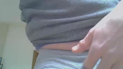 ilconte81 online show from 02/13/25, 08:38