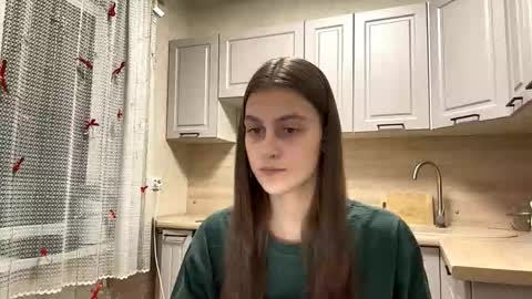 Sophie online show from 03/04/26, 01:28