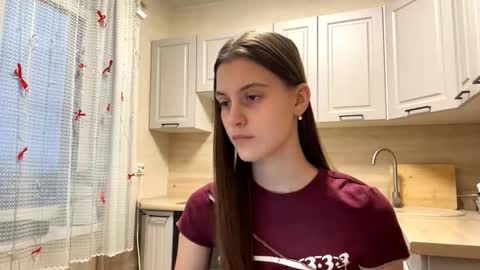 Sophie online show from 03/10/26, 12:10