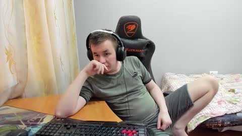 iliaskris online show from 11/14/25, 11:09