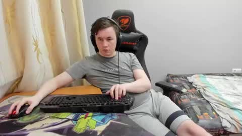Snapshot of iliaskrislove chatting on 06/28/26, 12:27 iliaskris online show from 06/28/26, 12:27