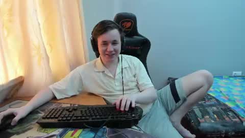Snapshot of iliaskrislove chatting on 07/14/26, 10:21 iliaskris online show from 07/14/26, 10:21