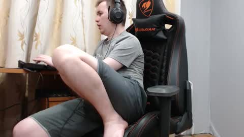 lord online show from 10/30/25, 01:01