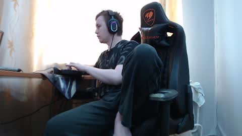 Snapshot of iliaskrisloveee chatting on 07/06/26, 12:46 lord online show from 07/06/26, 12:46