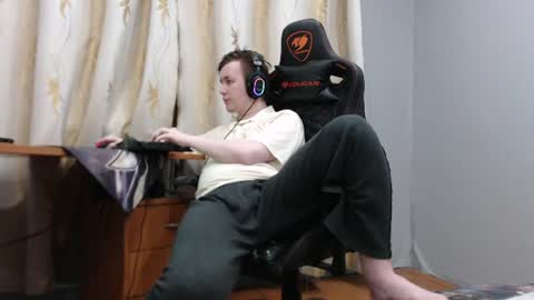 Snapshot of iliaskrisloveee chatting on 07/09/26, 06:34 lord online show from 07/09/26, 06:34