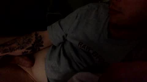 Snapshot of ilikebigtitties1999 chatting on 01/21/25, 04:43 Mr. M online show from 01/21/25, 04:43