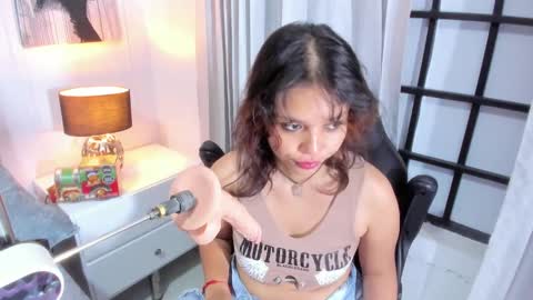 Snapshot of iliy_ chatting on 12/07/24, 07:38 ILY   online show from 12/07/24, 07:38