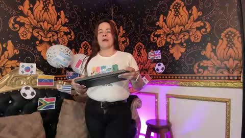 Snapshot of iliy_pervertedx chatting on 06/16/26, 11:24 LILY online show from 06/16/26, 11:24