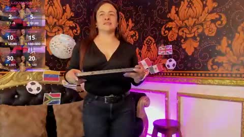 Snapshot of iliy_pervertedx chatting on 06/17/26, 11:45 LILY online show from 06/17/26, 11:45