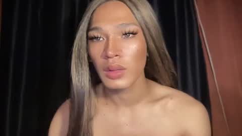 QUEEN KATH online show from 02/08/26, 01:09