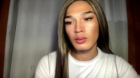 QUEEN KATH online show from 02/12/26, 03:45