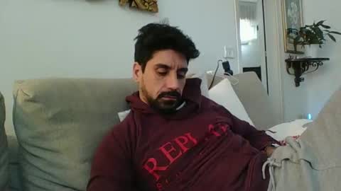 ilmangj90 online show from 01/28/25, 11:17