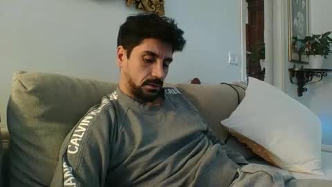 ilmangj90 online show from 02/04/25, 03:36