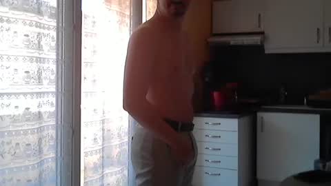 ilovecuteguy79 online show from 04/05/26, 06:43