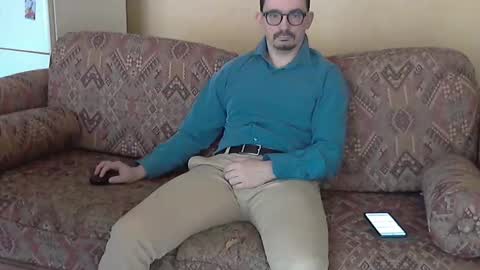 ilovecuteguy79 online show from 04/17/26, 05:43